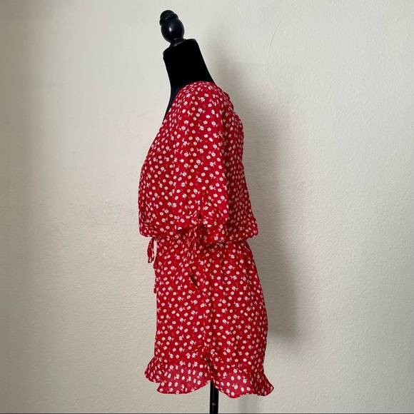 Floral Dolly Red Romper - Picture 2 of 6